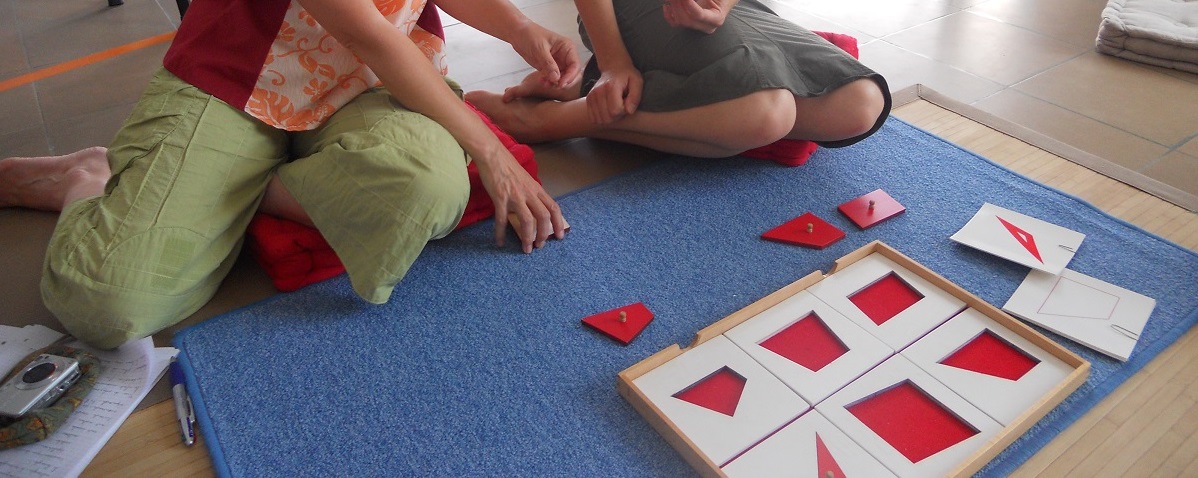 travaux pratiques stage formation montessori